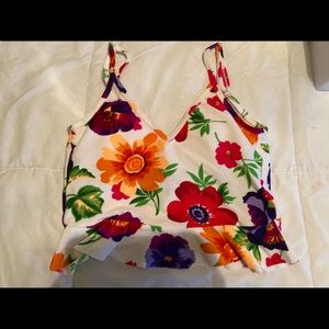 Kortni Jeane textured floral